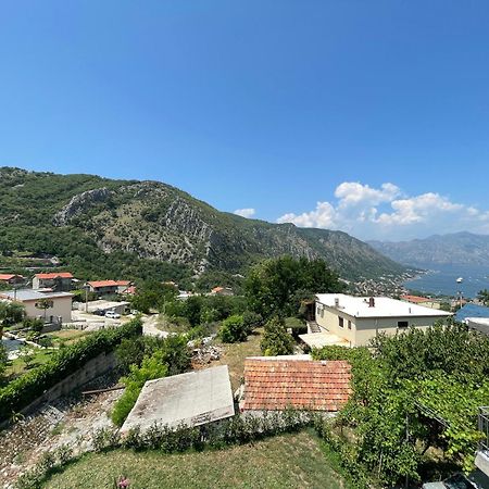 Apartment Perovic Kotor Eksteriør bilde