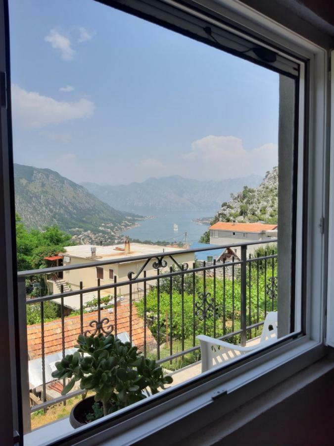 Apartment Perovic Kotor Eksteriør bilde